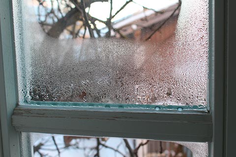Jak zabránit rosení oken?